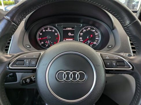 Used 2018 Audi Q3 2.0T Premium image 26
