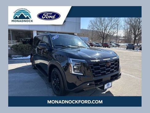 Used 2025 Nissan Armada PRO-4X w/ Pro-4X Premium Package AWD/4WD image 1