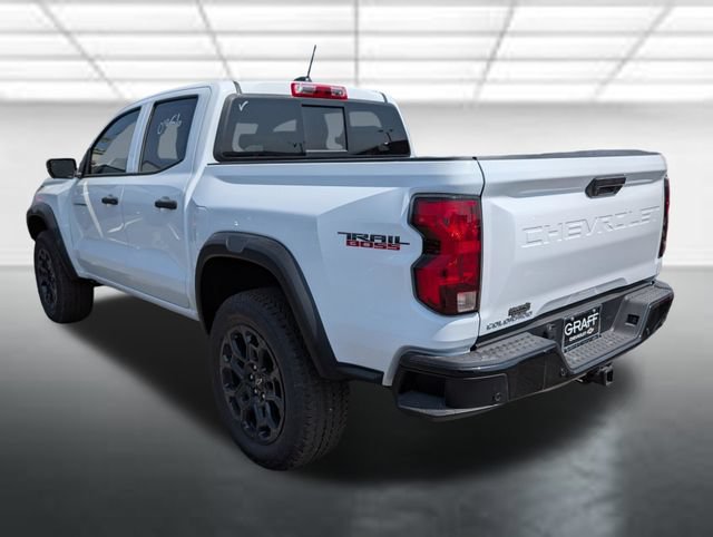 New 2026 Chevrolet Colorado Trail Boss AWD/4WD image 2