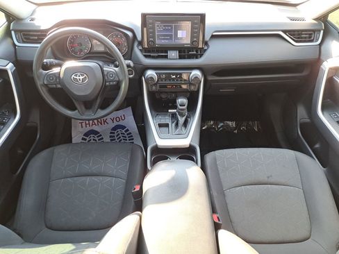 Used 2021 Toyota RAV4 XLE image 10