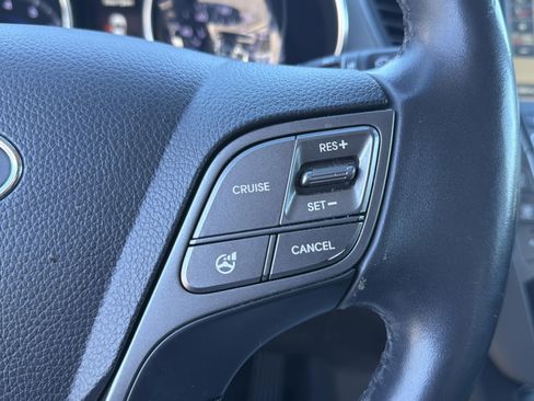 Used 2016 Hyundai Santa Fe Limited w/ Option Group 04 image 21