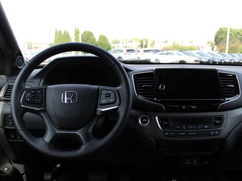 Used 2024 Honda Ridgeline RTL image 16