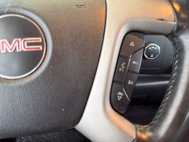 Used 2014 GMC Sierra 2500 SLE w/ HD SLE Premium Package AWD/4WD image 25