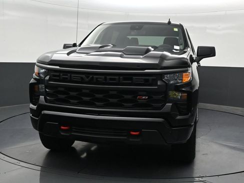 Used 2025 Chevrolet Silverado 1500 Custom Trail Boss AWD/4WD image 9