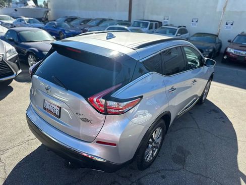Used 2018 Nissan Murano SV image 22