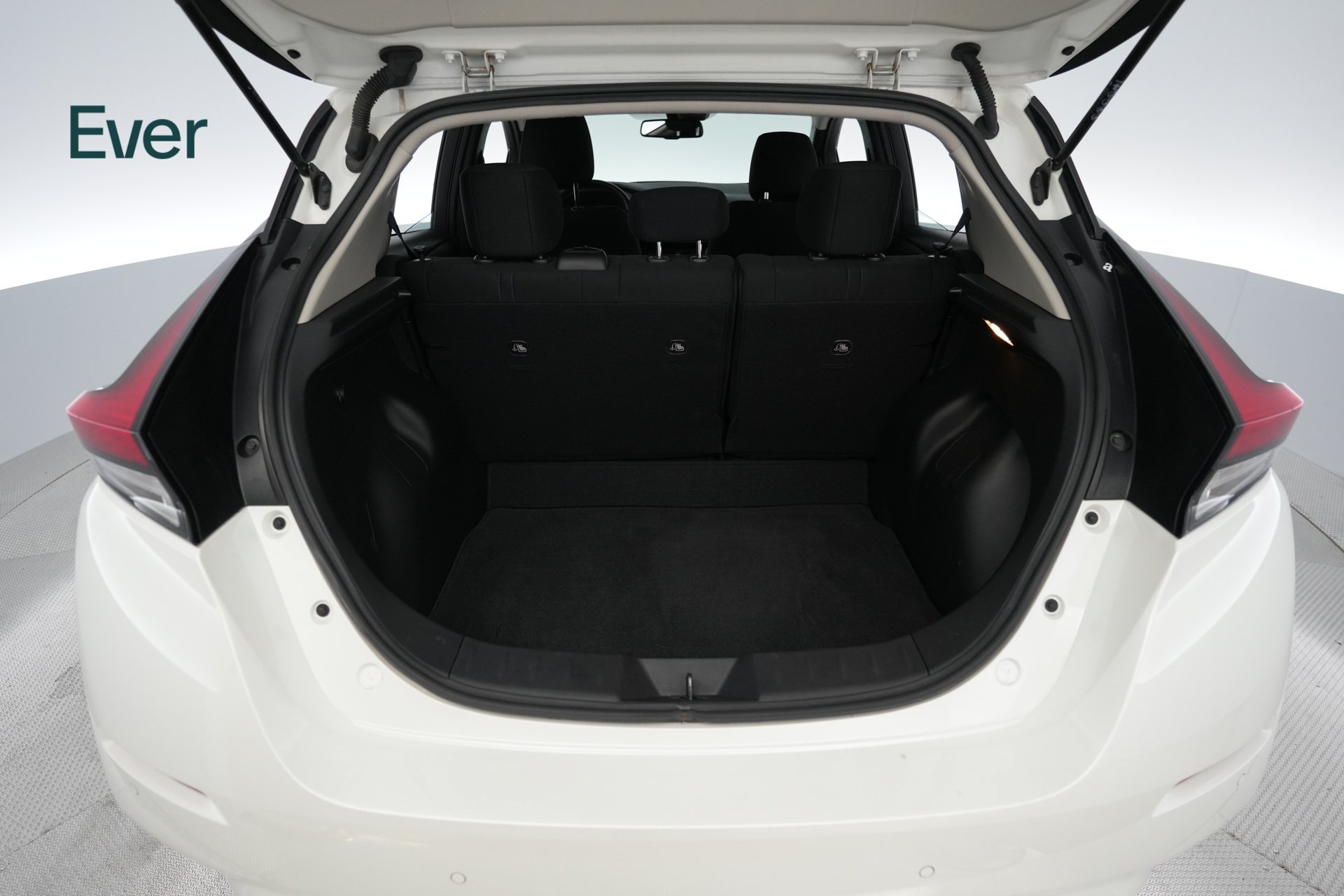 Used 2024 Nissan Leaf SV Plus FWD image 8