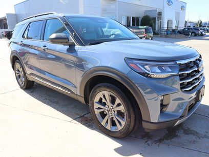 New 2025 Ford Explorer Active w/ Active Comfort Package