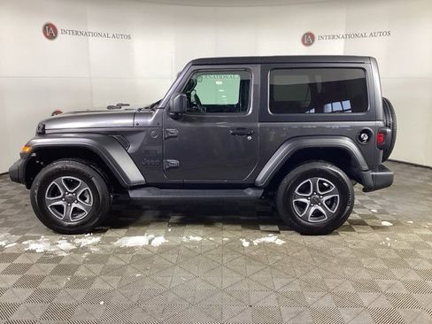 Used 2022 Jeep Wrangler Sport S image 7