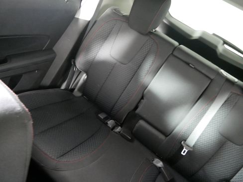 Used 2013 Chevrolet Equinox LS image 12