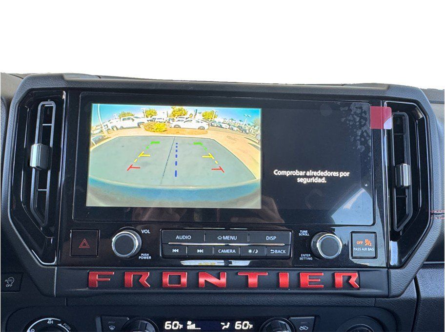 Used 2026 Nissan Frontier PRO-4X w/ Tow Package AWD/4WD image 17
