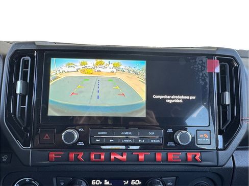 Used 2026 Nissan Frontier PRO-4X w/ Tow Package AWD/4WD image 17
