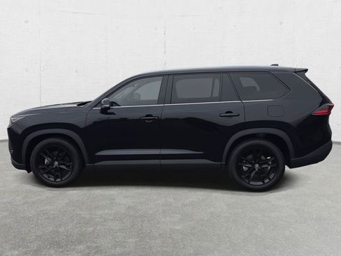 Used 2026 Toyota Grand Highlander AWD image 8