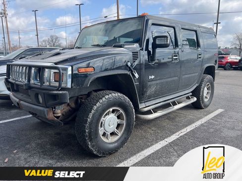 Used 2004 HUMMER H2 w/ Preferred Equipment Group image 1