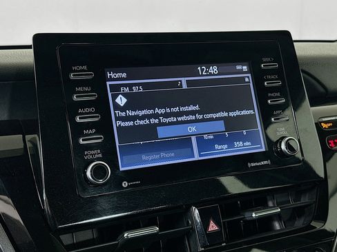 Used 2024 Toyota Camry SE image 21