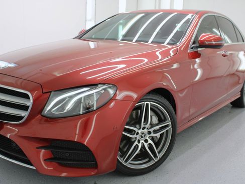 Used 2017 Mercedes-Benz E 300 image 13