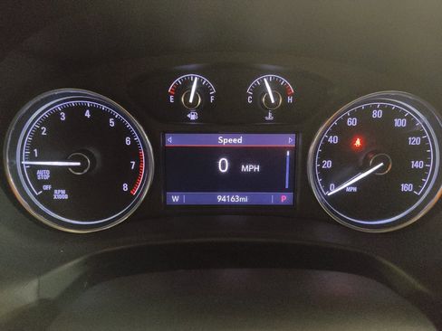 Used 2020 Buick Enclave Essence FWD image 23