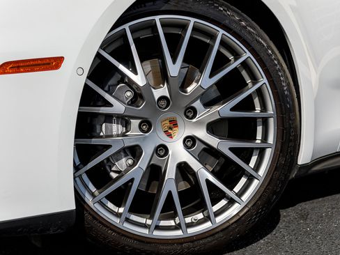 Used 2024 Porsche Panamera 4 AWD/4WD image 2