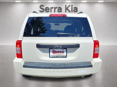 Used 2009 Jeep Patriot Sport FWD image 4