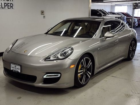 Used 2012 Porsche Panamera Turbo S image 9