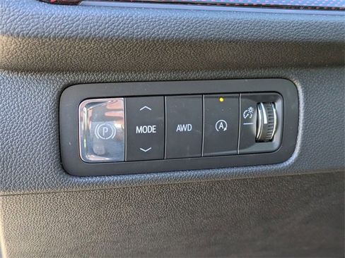 New 2026 Chevrolet Traverse Z71 w/ Enhanced Driving Package image 14