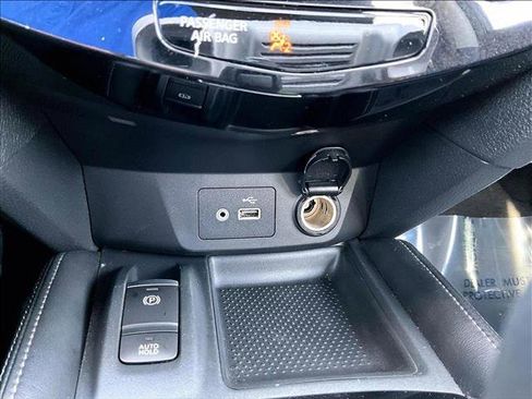 Used 2019 Nissan Rogue SL w/ Premium Package image 26