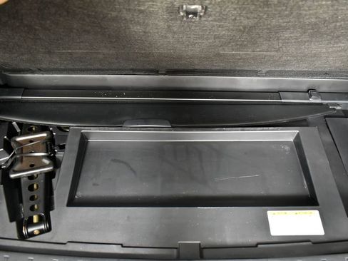 Used 2024 Toyota Grand Highlander Limited image 30