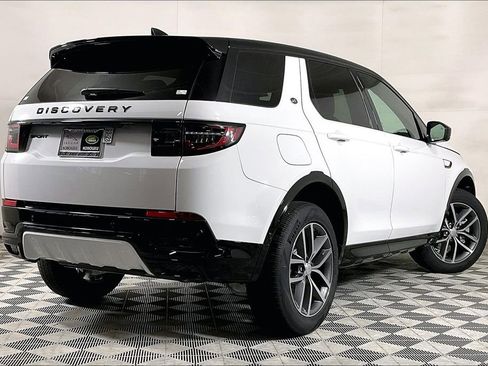 New 2026 Land Rover Discovery Sport Landmark AWD/4WD image 2