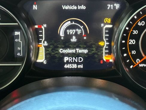 Used 2021 Jeep Wrangler Unlimited Sport AWD/4WD image 29