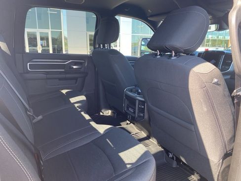 New 2026 RAM 2500 Big Horn AWD/4WD image 15