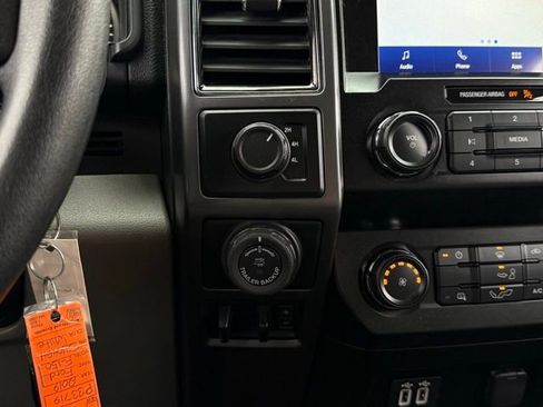 Used 2019 Ford F150 XLT w/ Trailer Tow Package image 29