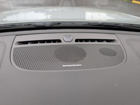 Used 2024 Volvo XC40 Recharge Ultimate w/ Protection Package Premier image 22