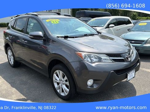 Used 2015 Toyota RAV4 Limited AWD/4WD image 3