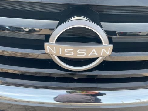 Used 2024 Nissan Pathfinder SL image 28