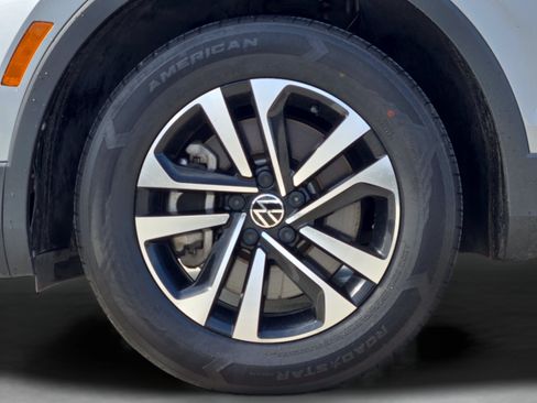 Used 2023 Volkswagen Tiguan S FWD image 31
