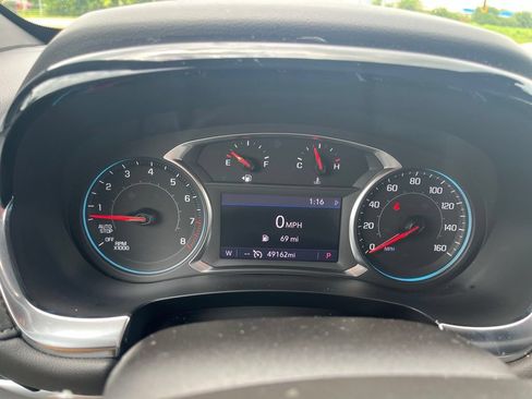 Used 2023 Chevrolet Traverse LT w/ Midnight/Sport Edition AWD/4WD image 7
