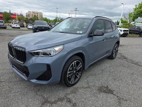 Used 2023 BMW X1 xDrive28i w/ Premium Package AWD/4WD image 4