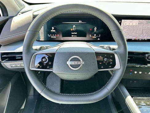New 2026 Nissan Murano Platinum w/ Cargo Package AWD/4WD image 16