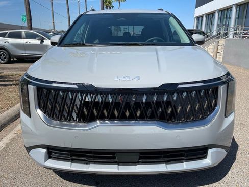 New 2026 Kia Carnival EX FWD image 2
