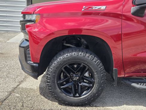 Used 2021 Chevrolet Silverado 1500 LT Trail Boss w/ Convenience Package II AWD/4WD image 9