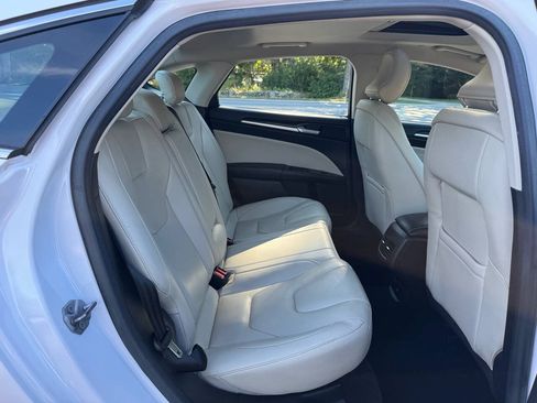 Used 2017 Ford Fusion Energi Titanium FWD image 25