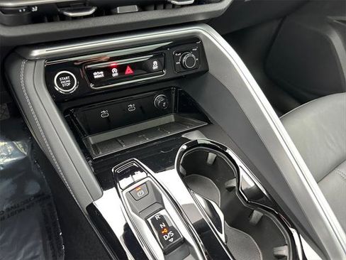 Certified 2025 Audi Q5 Premium w/ Convenience Package image 20