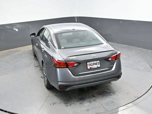 Used 2024 Nissan Altima 2.5 SV AWD/4WD image 42