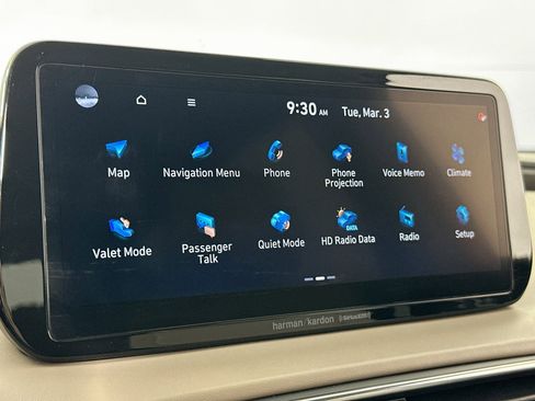 Used 2023 Hyundai Santa Fe SEL w/ Premium Package image 15