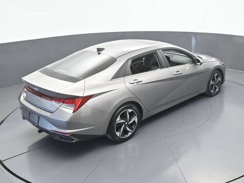 Used 2022 Hyundai Elantra Limited FWD image 51