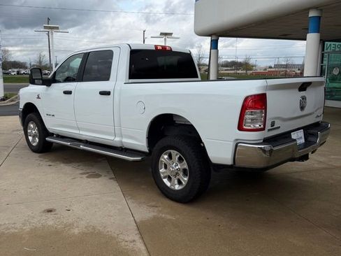 Used 2024 RAM 2500 Big Horn AWD/4WD image 3