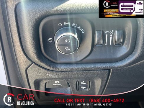 Used 2025 RAM 1500 Big Horn AWD/4WD image 29