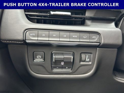 Used 2023 Cadillac Escalade ESV Sport Platinum w/ LPO, ONYX Package image 20