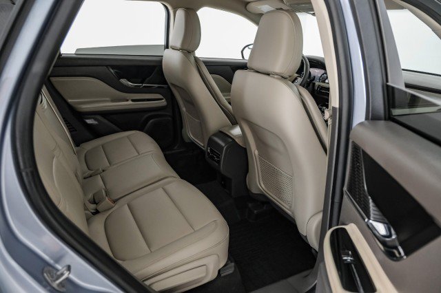 Used 2022 Lincoln Corsair FWD image 30