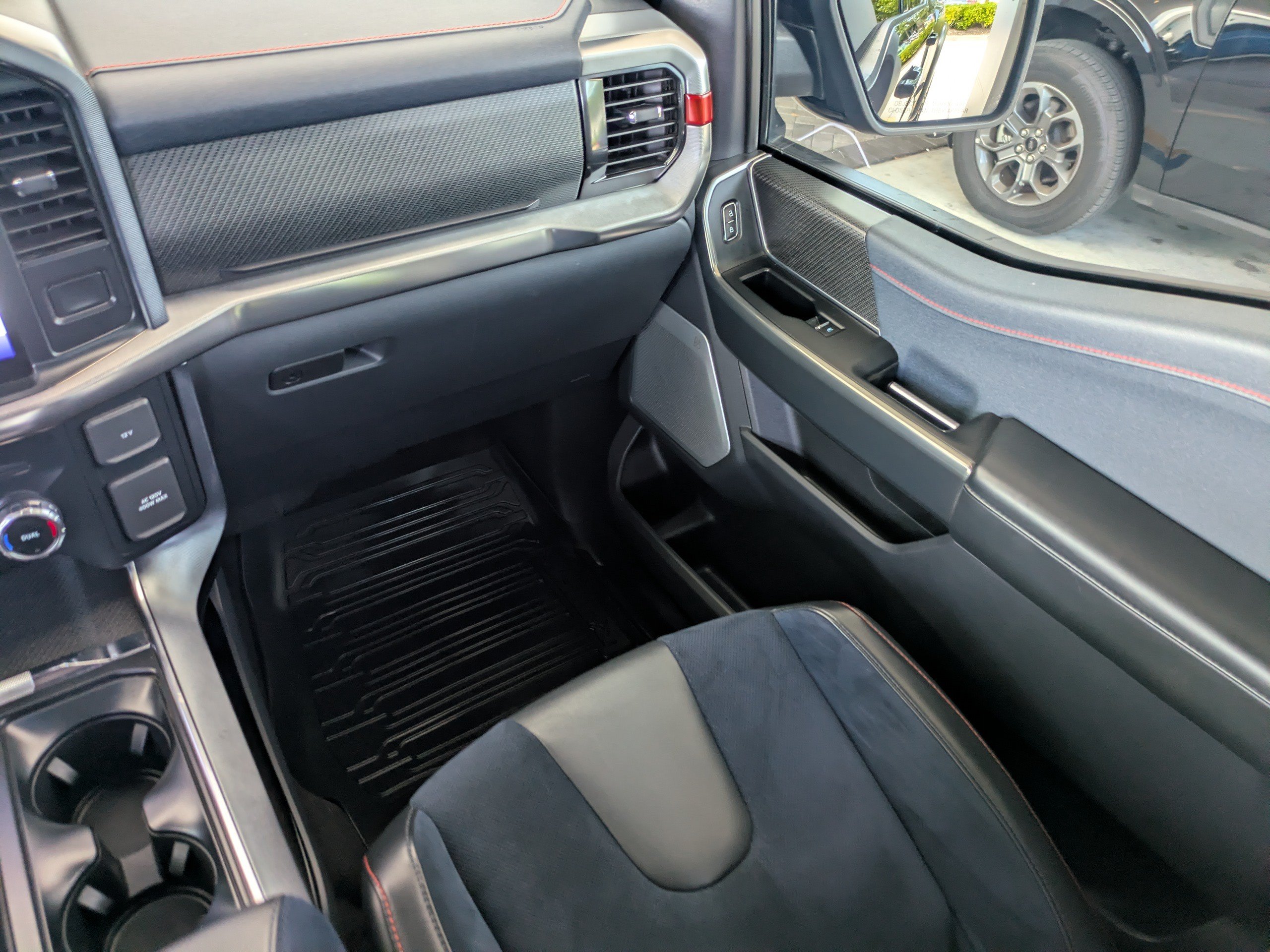 Used 2023 Ford F150 Raptor w/ Blue Interior Package AWD/4WD image 17