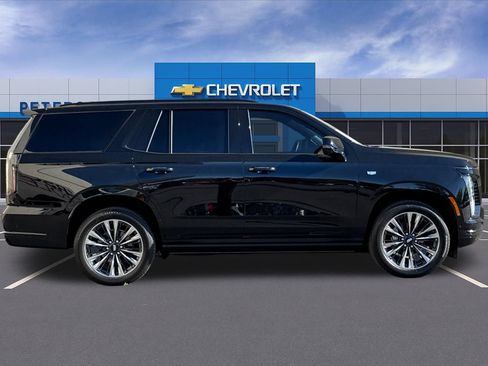Used 2025 Cadillac Escalade Sport Platinum w/ LPO, Floor Liner Package AWD/4WD image 3
